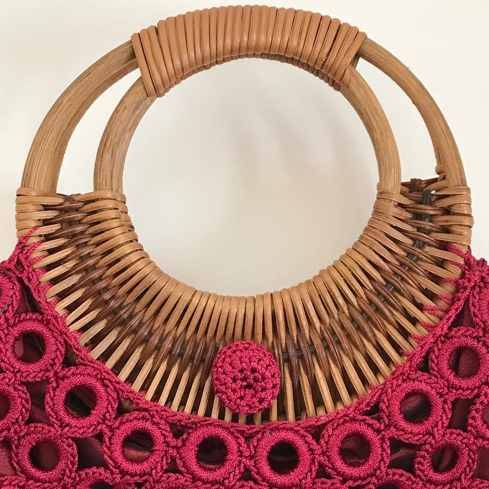 ENRICO VERSARI Italian Handcrafted Crochet & Rattan Satchel Red Bag EUC